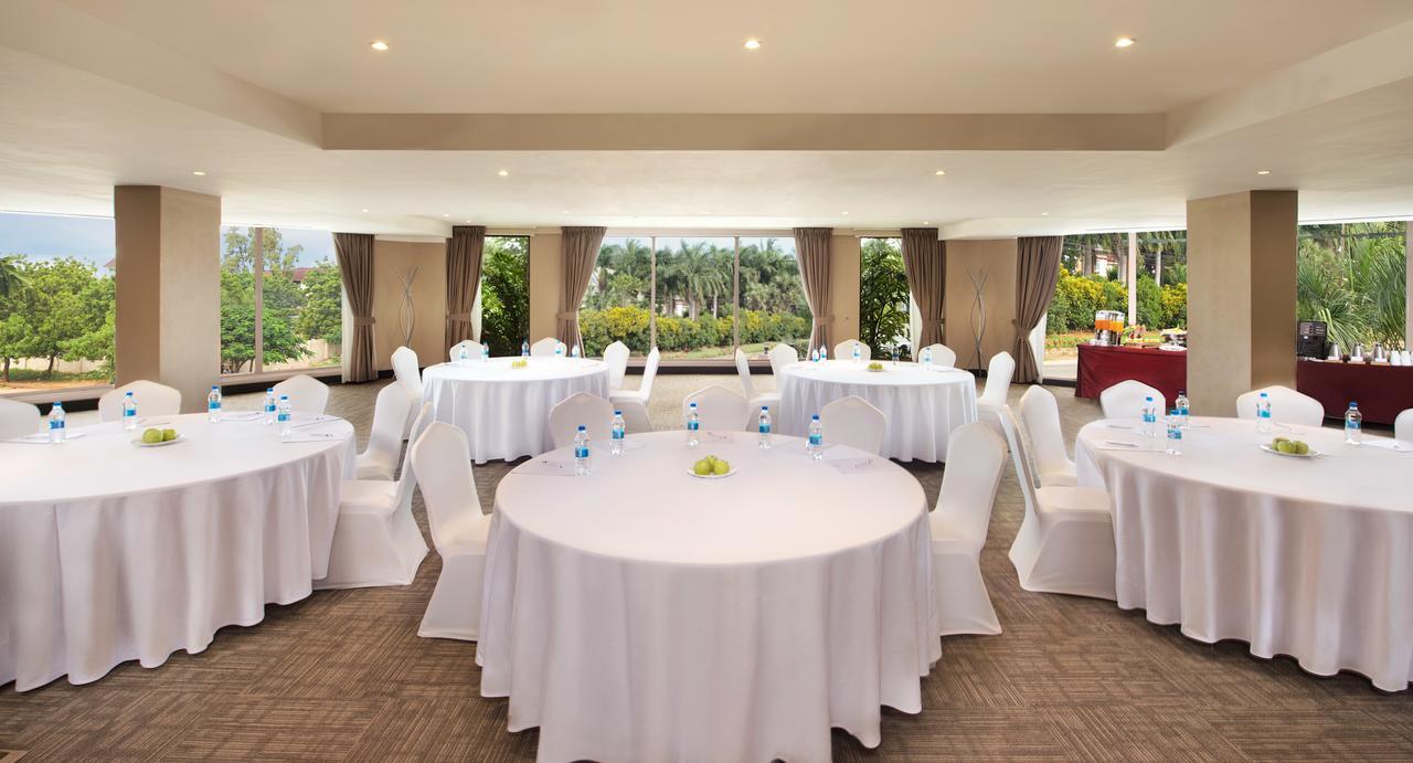 Ramada Resort By Wyndham Dar Es Salaam Zewnętrze zdjęcie
